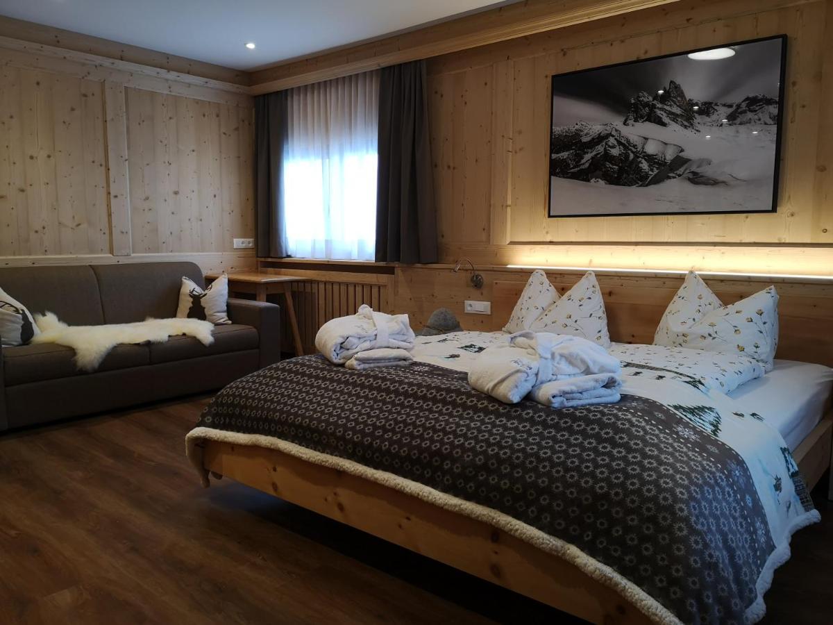 Rifugio Fermeda Hutte Guest House Santa Cristina Val Gardena Exterior photo